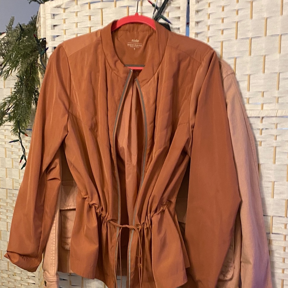 Women’s jacket, windbreaker